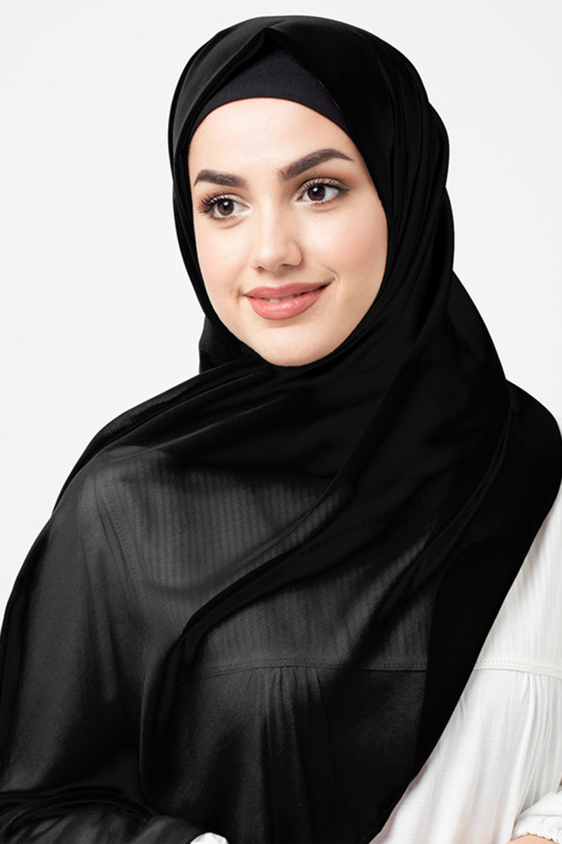 Classic Black Plain Georgette Hijab