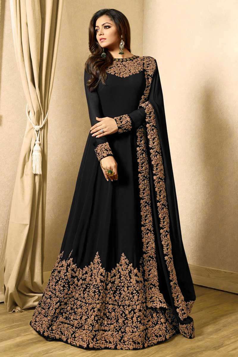 Pakistani Maxi Dresses  Designer Maxi Gowns for Weddings & Parties |  Andaaz Fashion USA