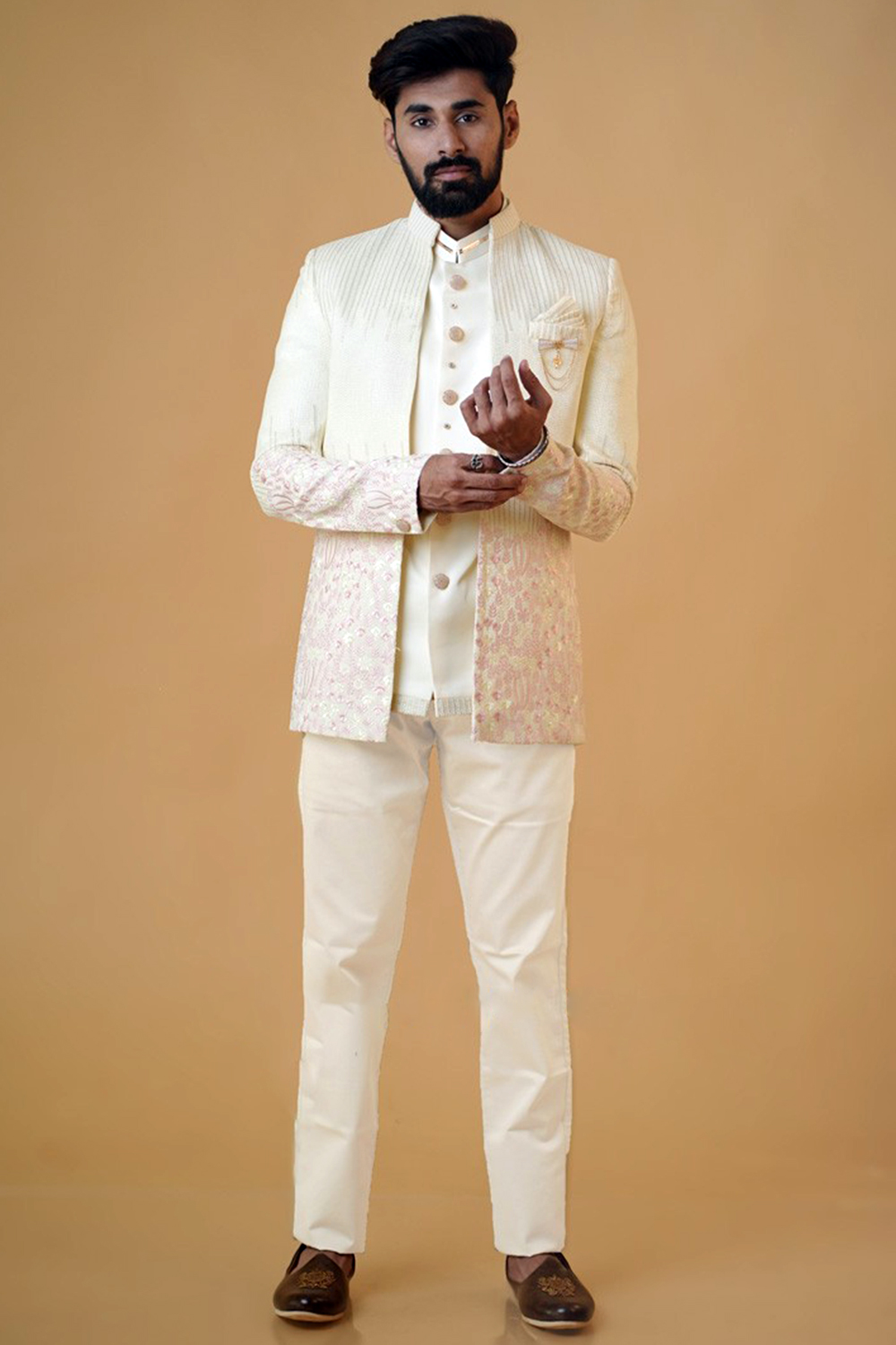 Xotinining dumbasi orqadan Tanya Tanya oral seks video