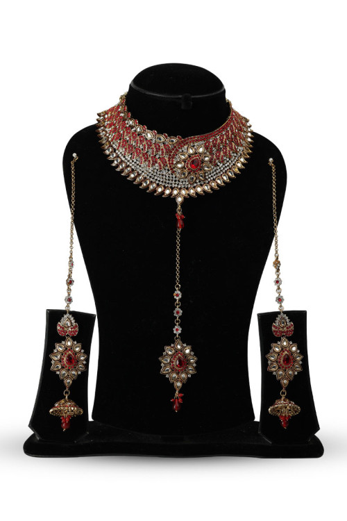 Stone Studded Necklace set