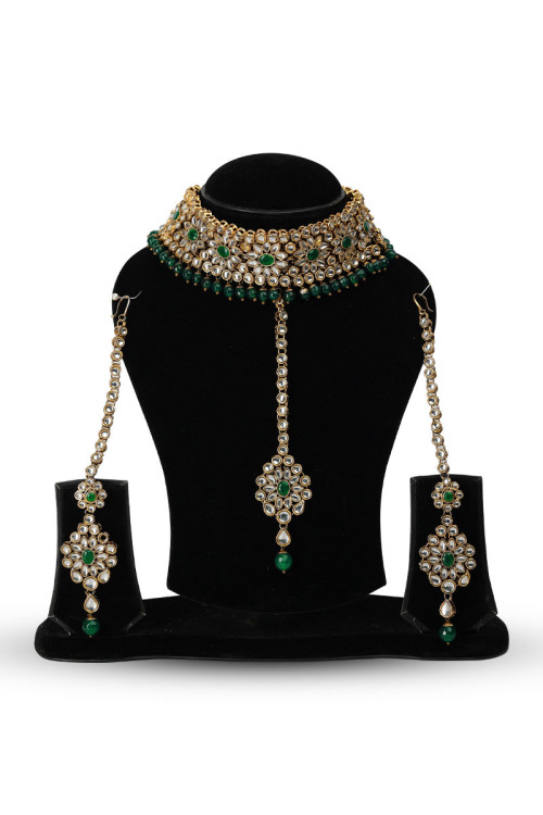 Semi Bridal Kundan Choker Necklace Set with Earrings and Maangtika