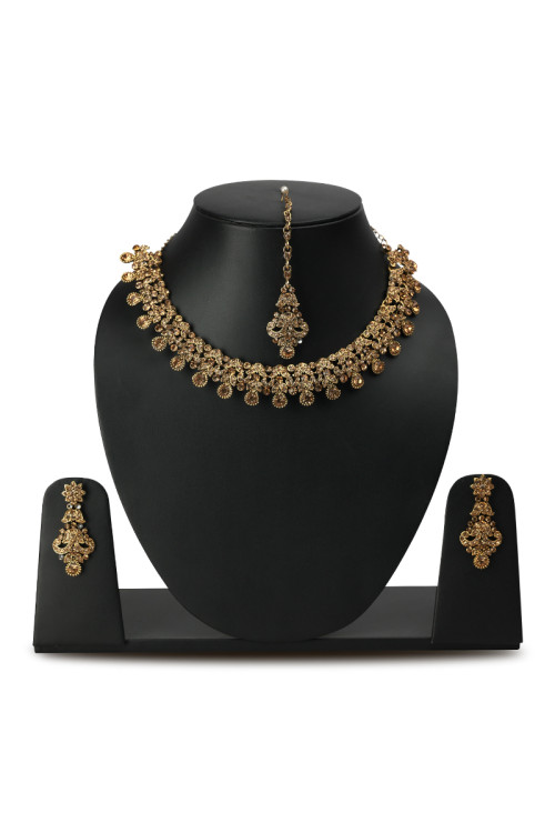 Gold Plated Necklace Set with Golden Stone
