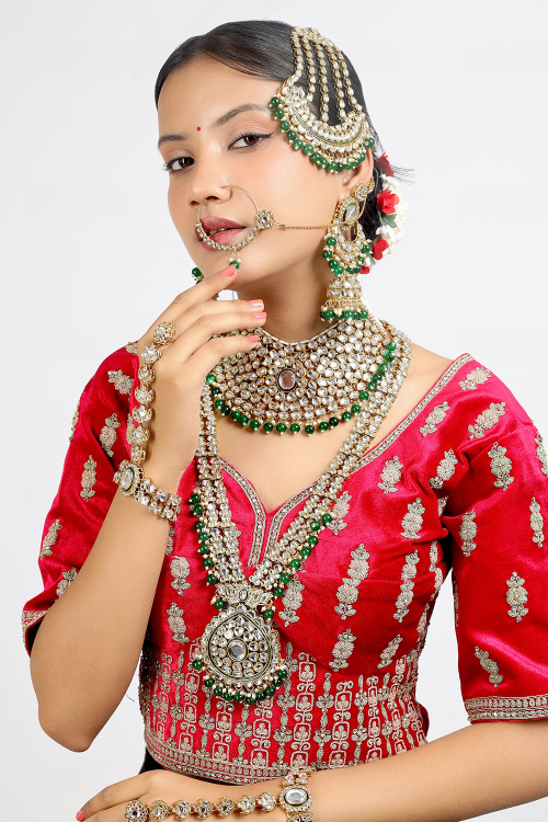 Alloy Dark Green Beads Embellished Bridal Set 