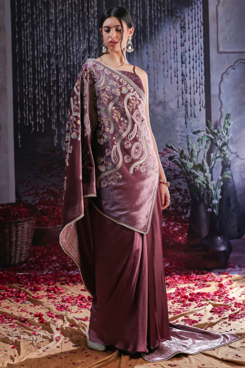 GUSTAKHIYAN – Enchanted Velvet with Floral Detailing and Pearl Embellishments