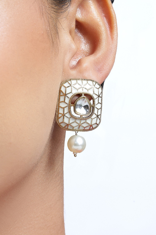 Off White Stud Earrings With Kundan Work For Festival 