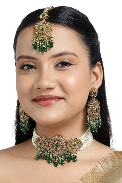 Dark Green Pearl Necklace Set With Mang Tikka For Mehndi 