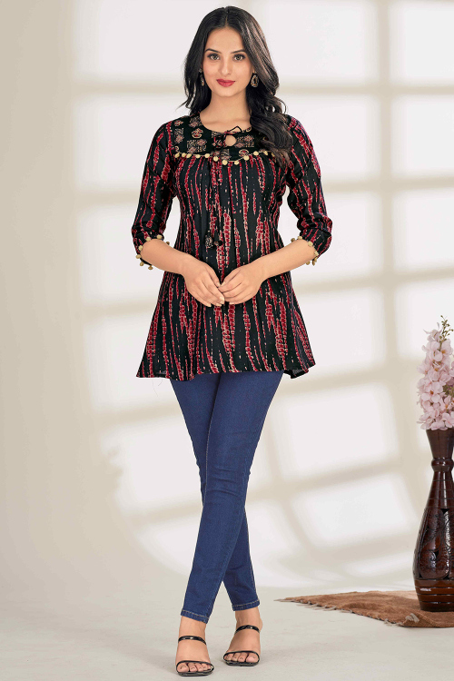 Black Cotton Printed Short Casual Wear Kurti 