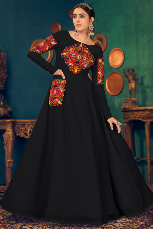 Ethnic party gowns online 2025