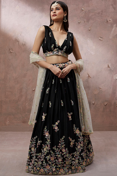 Buy Black Lehenga Choli Indian Style Wedding Wear in Silk Fabric Night  Party Wear Lehenga Heavy Lehenga Online in India - Etsy