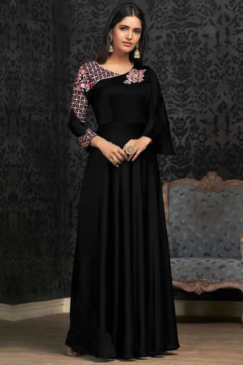Patchwork Black Ladies Night Gown at best price in New Delhi