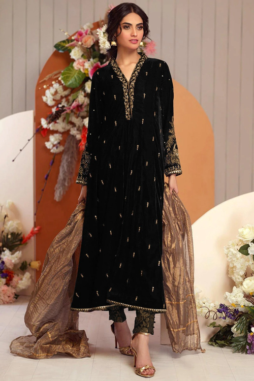 Velvet Black Zardosi Embroidered Party Wear Pakistani Trouser Style Suit