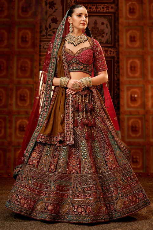Bangali Bridal Dress In Deep Maroon Color.# B2007 | Latest bridal lehenga,  Indian bride outfits, Wedding lehenga designs