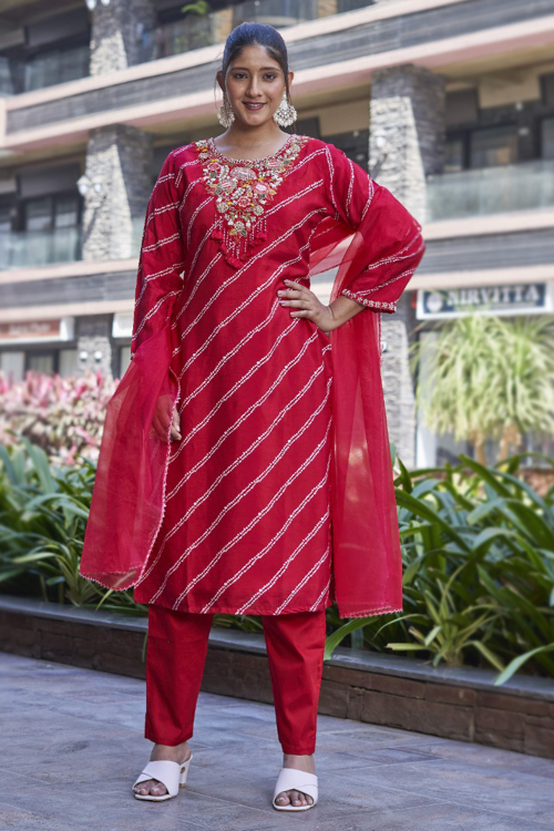 Chilly Red Viscose Trouser Suit With Printed Work For Festival 
