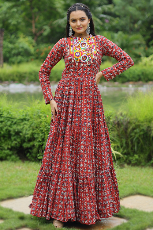 Cotton gowns for womens deals