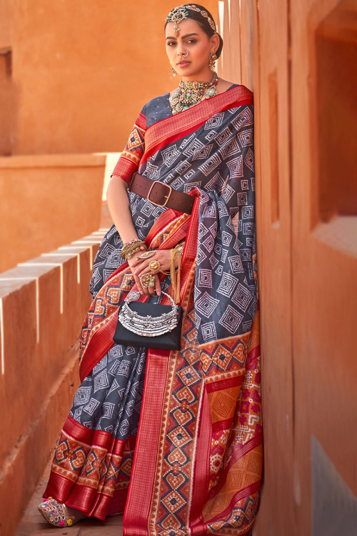Cotton Silk Woven Zari Grey Traditional Saree