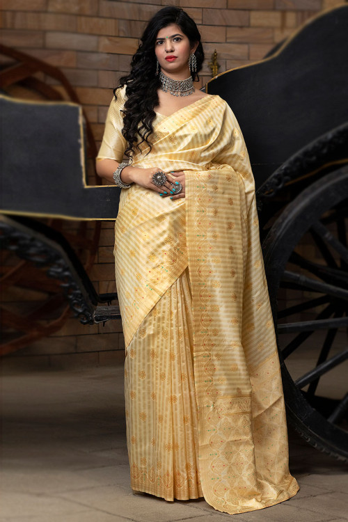 Cream Banarasi Silk Saree With Weaving Work at Rs 2460.00 | बनारसी साड़ी -  Bhakti Silk Mills, Surat | ID: 2851290770355