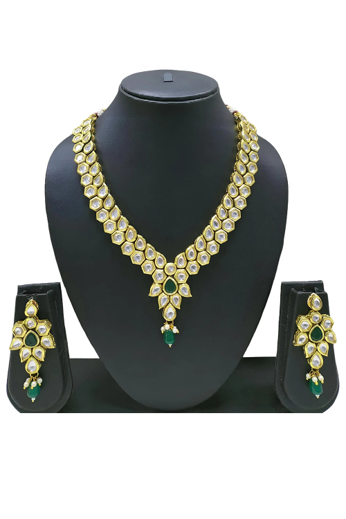 Dark Green Gold-plated Kundan Necklace And Earrings Set
