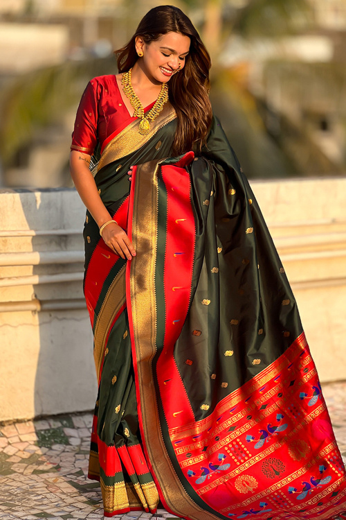 Dark Green Silk Blend Saree With Weaved Work For Diwali
