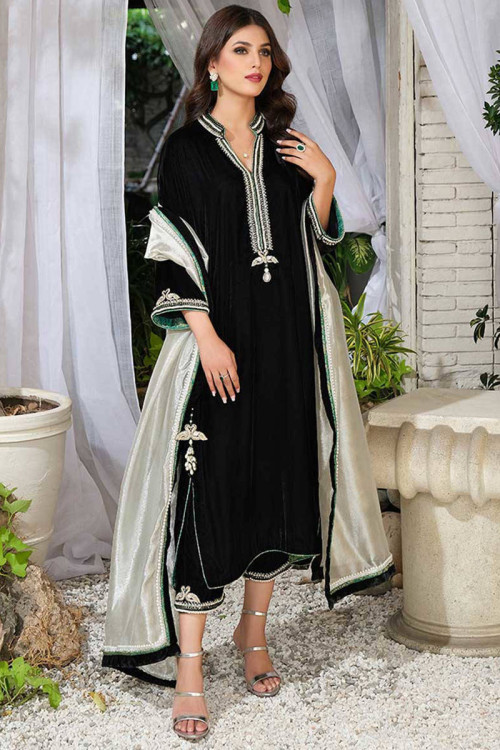 Dark Green Velvet Pakistani Trouser Suit for Eid
