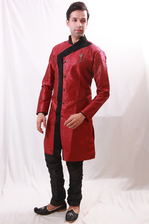 Side button indo western store