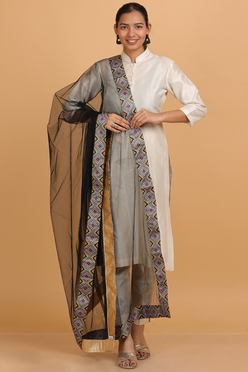 Black Net Dupatta With Lace Work
