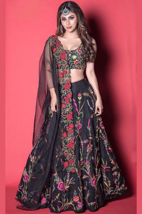 Buy Floral Navratri 10 jours ouvrable Plus Size Lehenga Choli Online for Women in France
