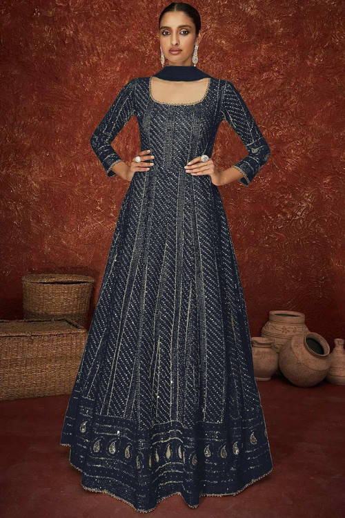 Square neck churidar hot sale