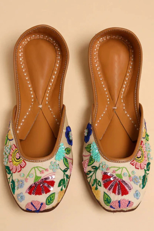 Silk Sequins Embroidered Cream Beige Women's Jutti
