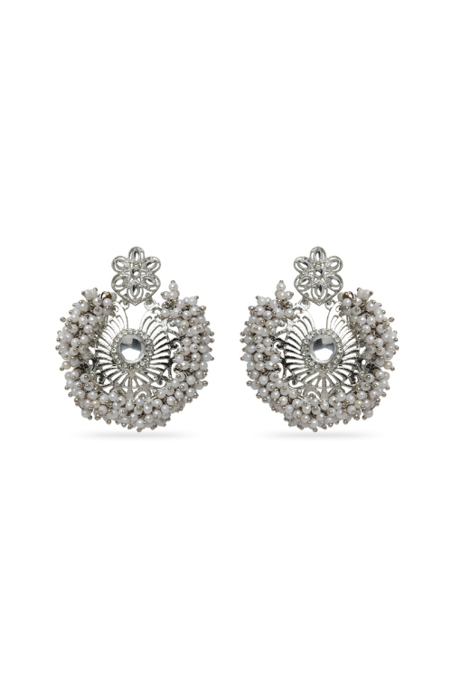 Silver Kundan Chandbalis with Beads for Festive Looks