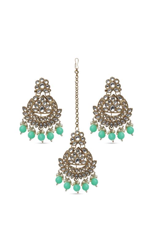 Festive Kundan Chandbalis with Matching Maangtika