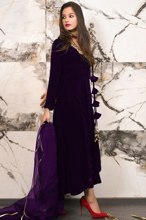 Designer Angrakha Outfits For Women - Buy Kurta Sets, Anarkalis, Shararas,  Lehengas Online 2024
