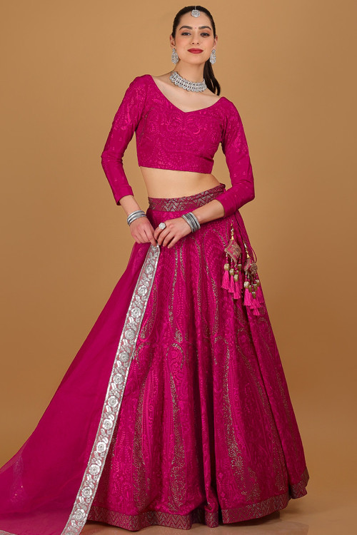 The Most Stellar Karwa Chauth Outfits All Newly-Wed Brides Will Love |  Stylish dresses, Party wear dresses, Stylish dresses for girls