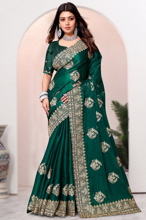 Green Embroidered Saree Set Design by Punit Balana at Pernia's Pop Up Shop  2024