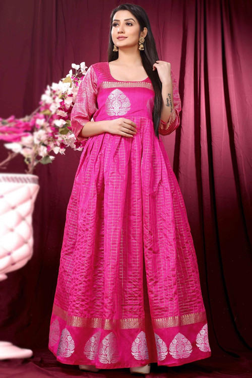 Traditional gowns online top
