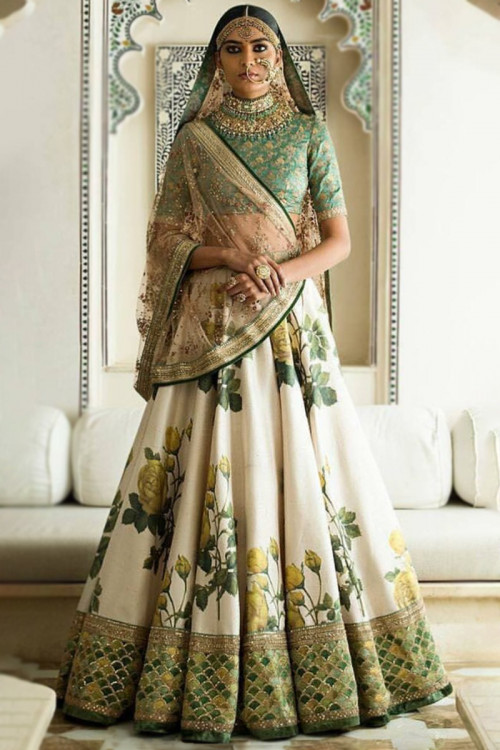 MAYUKRISHNA Flared/A-line Gown Price in India - Buy MAYUKRISHNA Flared/A-line  Gown online at Flipkart.com