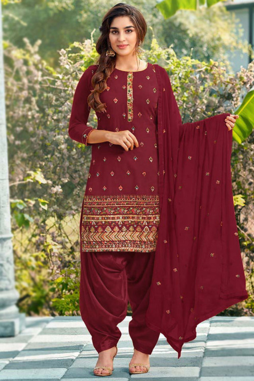 Red colour punjabi suit hot sale