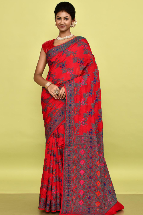 Red Silk Blend Saree With Weaved Work For Festival