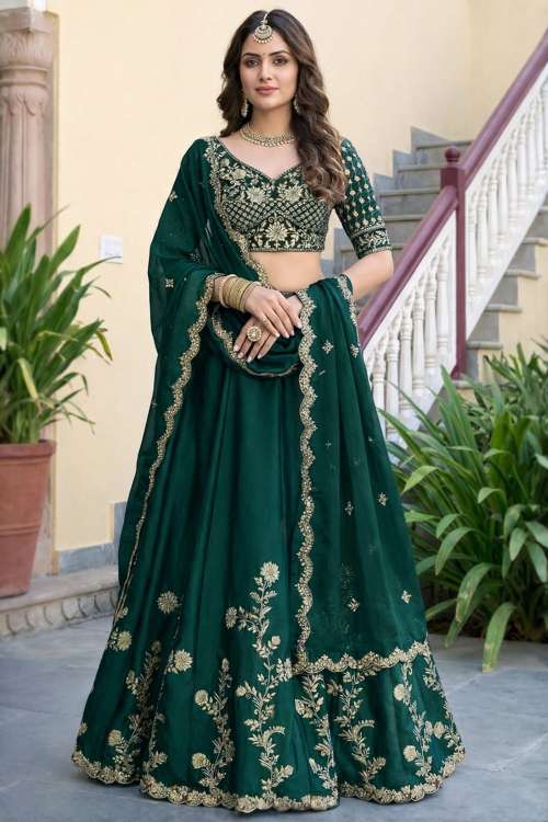 Traditional Punjabi Wedding Gowns & Dresses for Modern Indian Bride