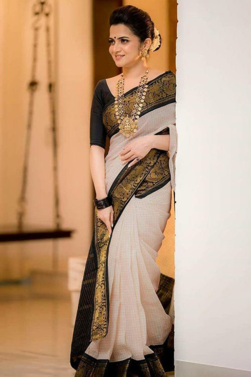 Plus size south indian brides clearance