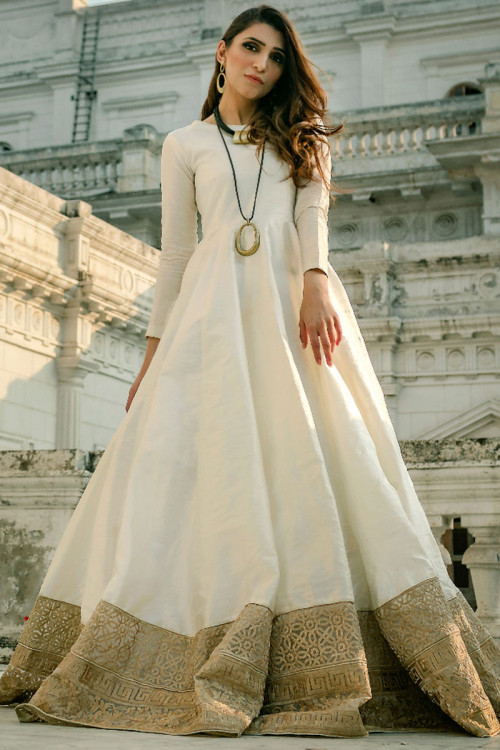 Buy Scakhi Off White Cotton Chikankari & Schiffli Design Tiered Anarkali  Ethnic Dress online