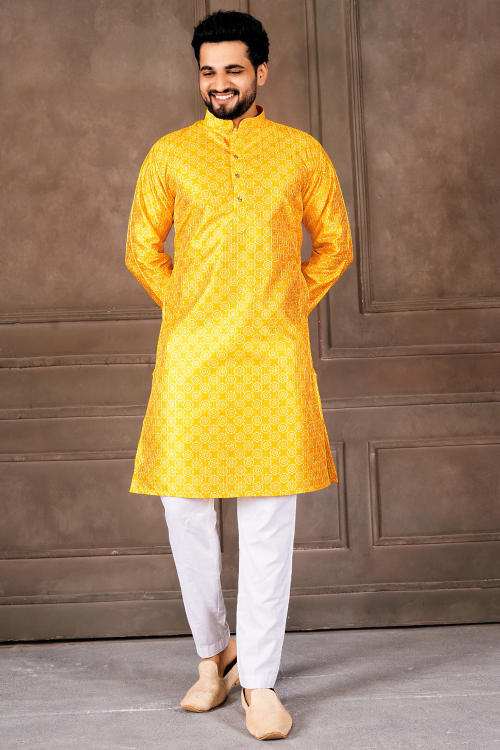 Yellow Silk Blend Men's Kurta Pajama With Sequins Work For Festival