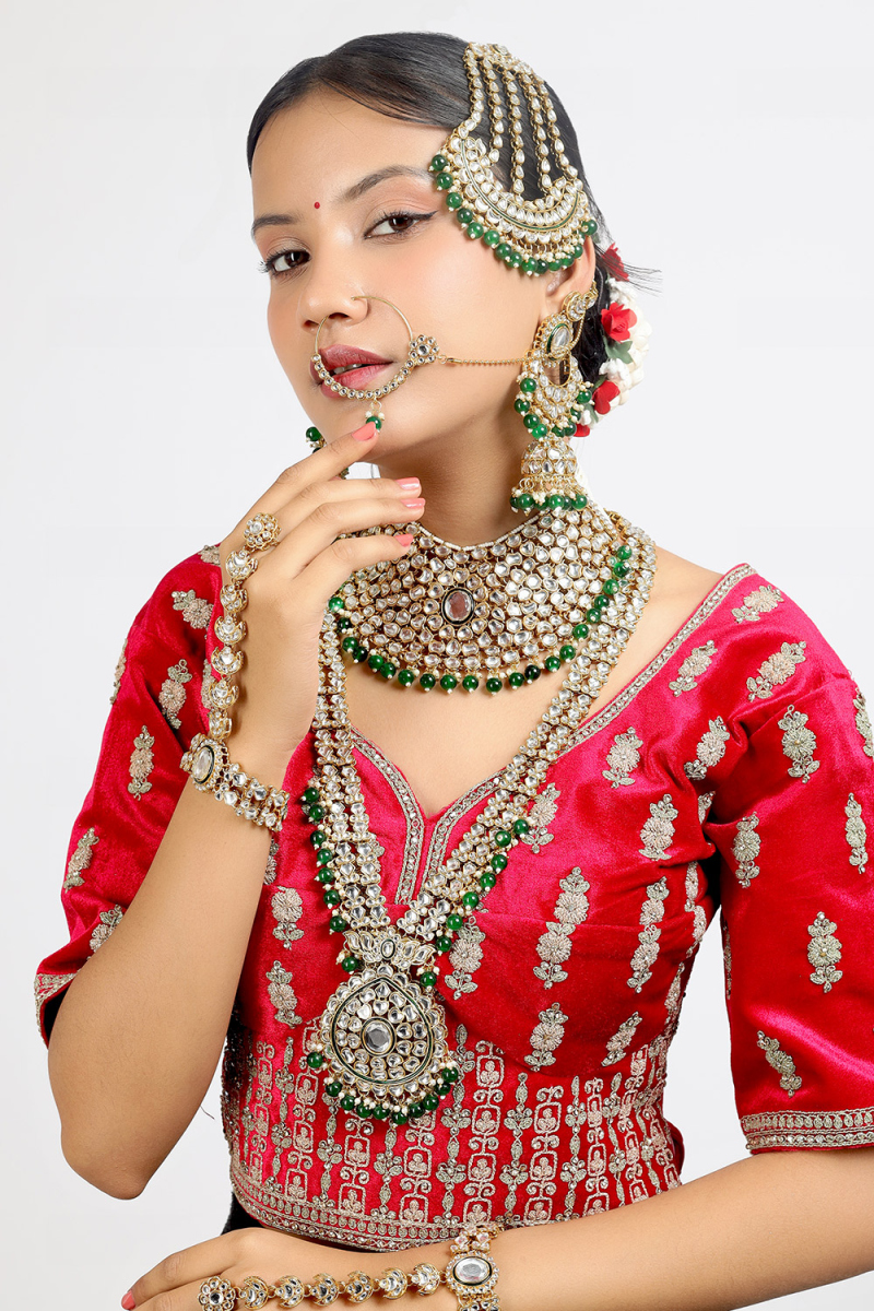 Alloy Dark Green Beads Embellished Bridal Set 