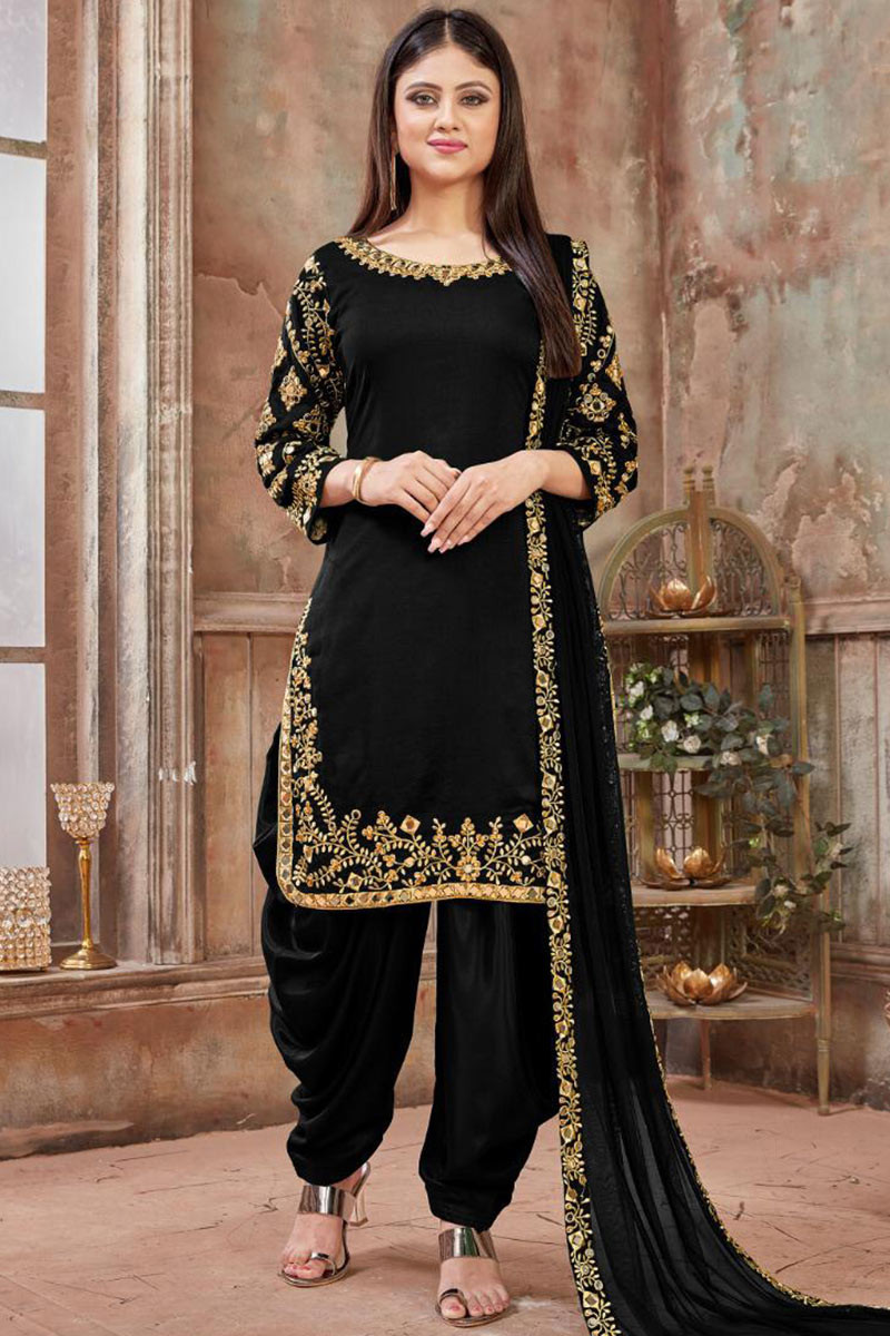 New Black Patiala Salwar Suit Designs || Black Punjabi suit for girls ||  Black Dresses Designs - YouTube