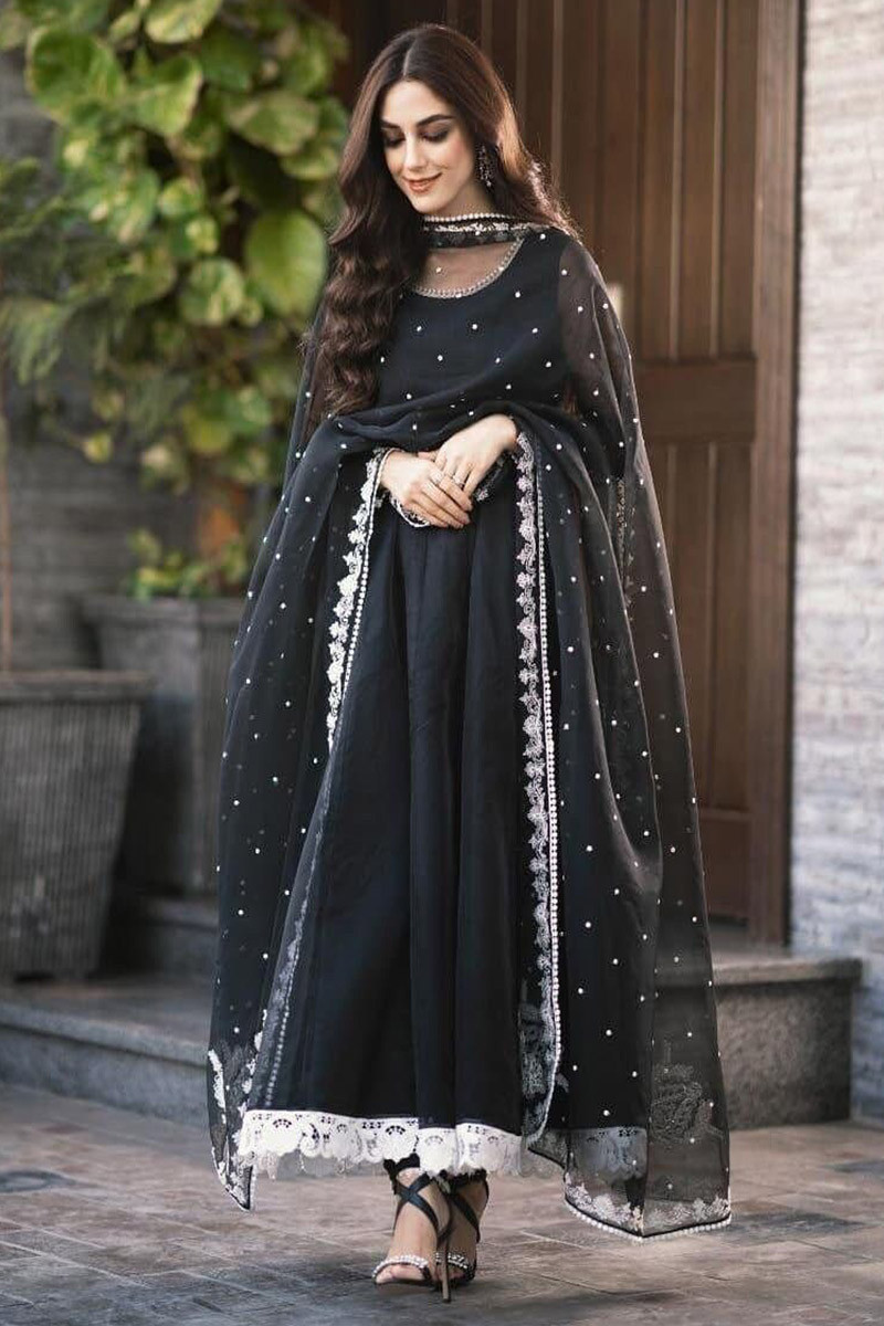 Black Net Anarkali Suit | Gown party wear, Party wear gown, Party wear long  gowns