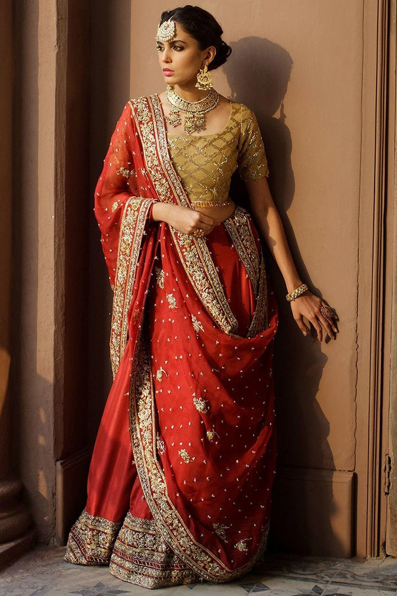 Gold & Crimson Red Embroidered Lehenga Set Design by Ranian at Pernia's Pop  Up Shop 2024