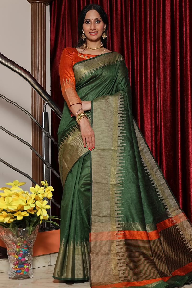 Evocative Dark Green Soft Banarasi Silk Saree With Admirable Blouse Piece