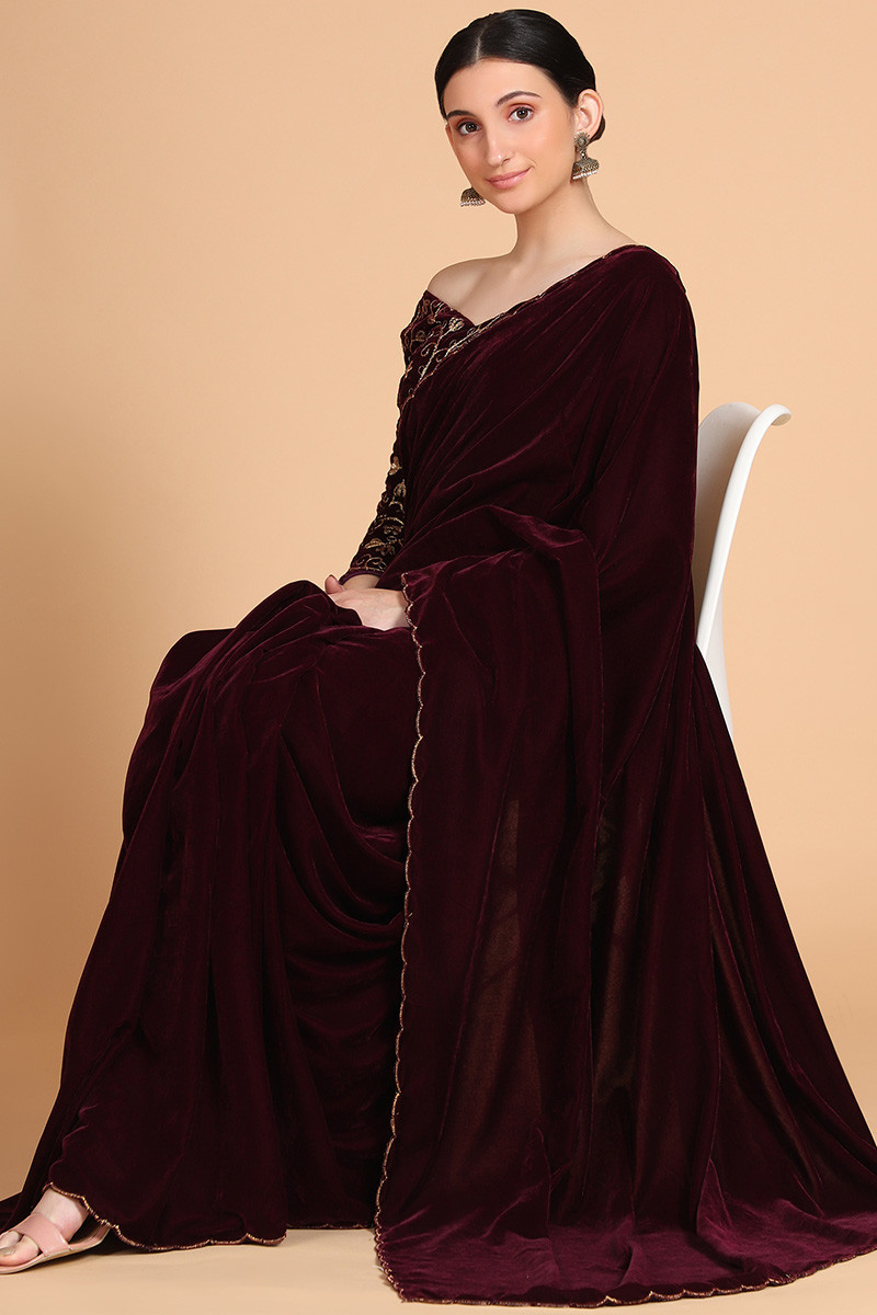 dark maroon velvet plain saree with heavy blouse sarv131634 2