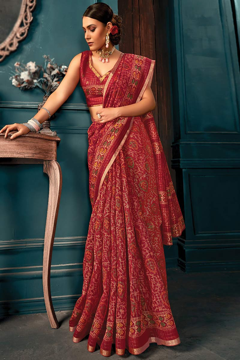 Saree in Deep Red Cotton for Party Wear with Printed