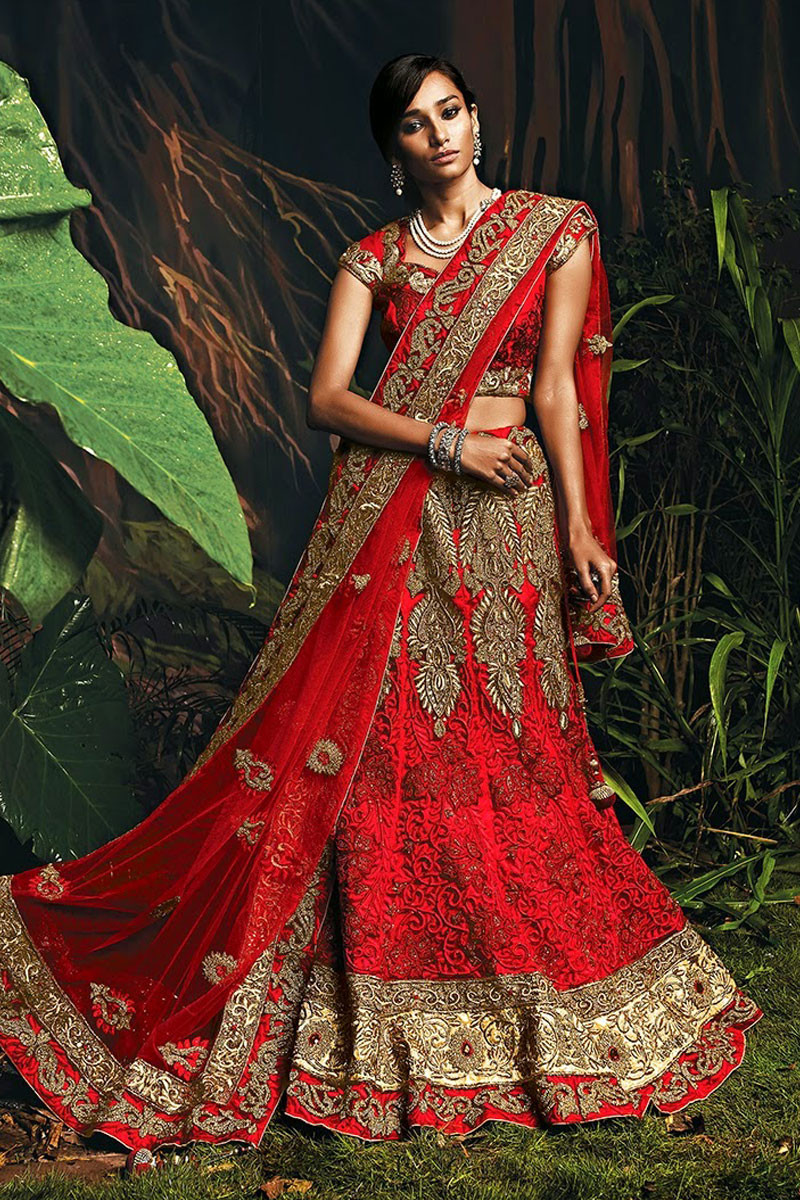 Pakistani Bridal Wear - Maroon Lehenga Blouse – Red Dupatta | Pakistani  bridal wear, Pakistani bridal, Bridal wear