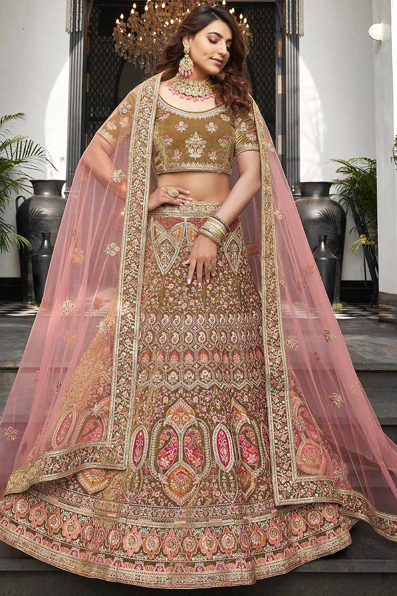 Lehenga for best sale short height online